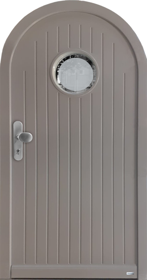 Halbrunde maritime Hauseingangstür mit Bullauge, rundem Fenster, in hellgrau aus Holz.